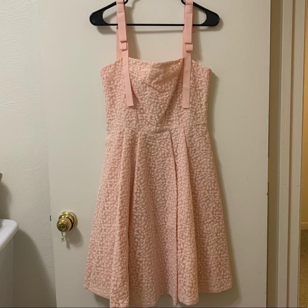Gal Meets Glam Helen Dress